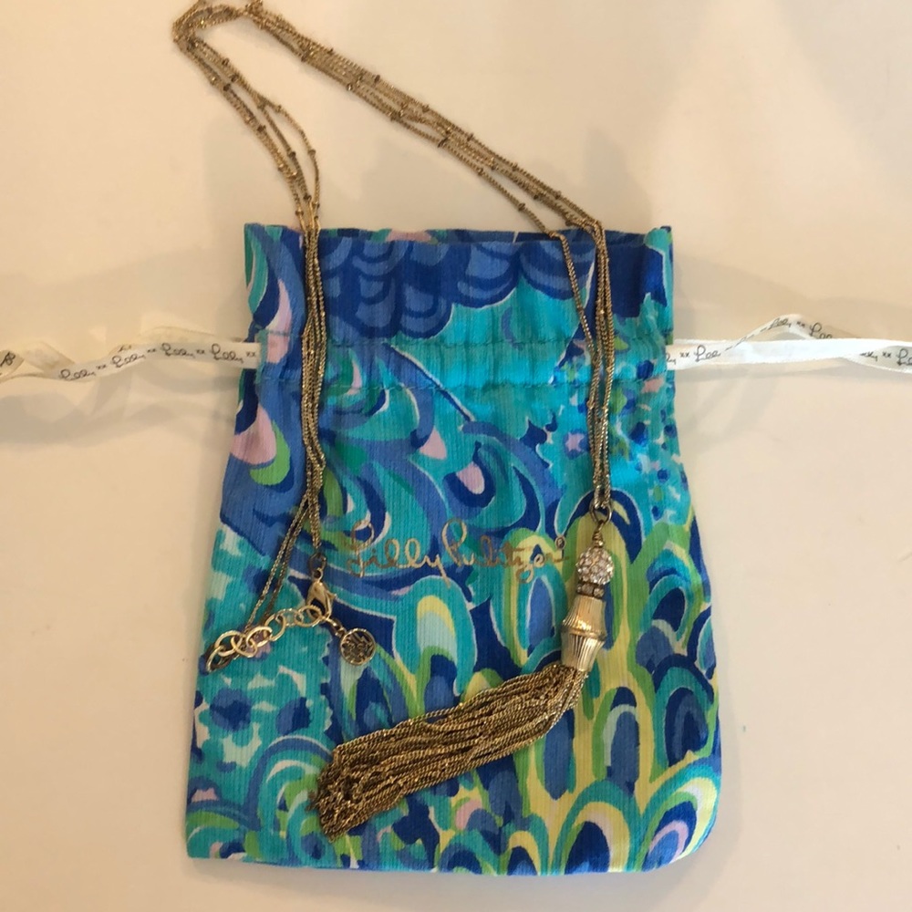 Lilly gold tassel necklace